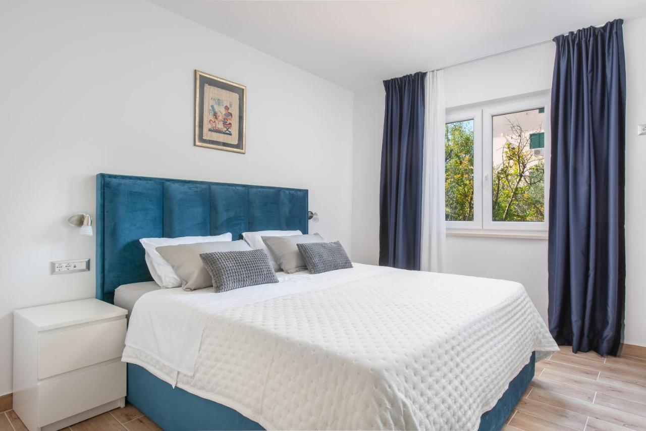 Apartment Kiki Kastel Stafilic ภายนอก รูปภาพ