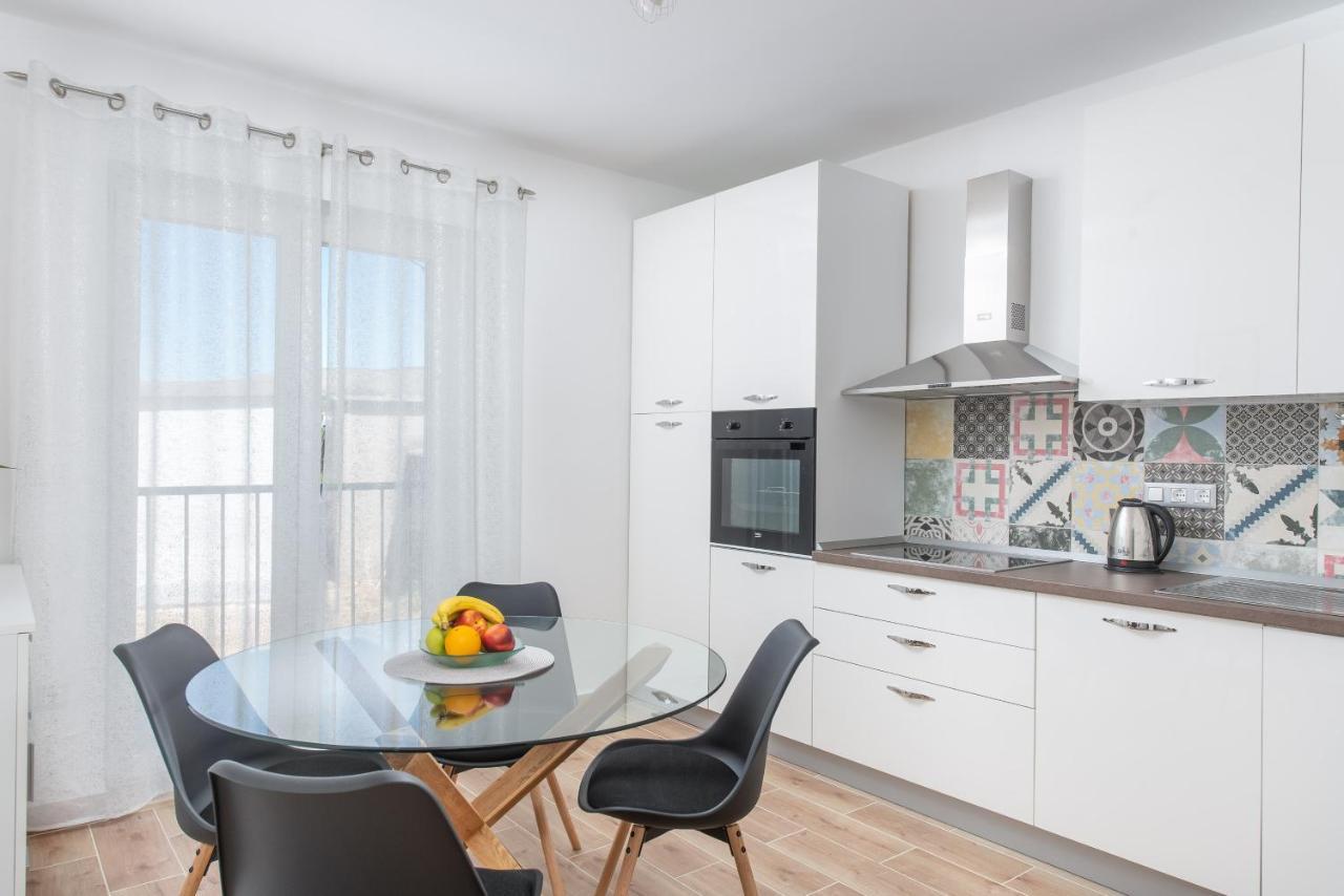 Apartment Kiki Kastel Stafilic ภายนอก รูปภาพ